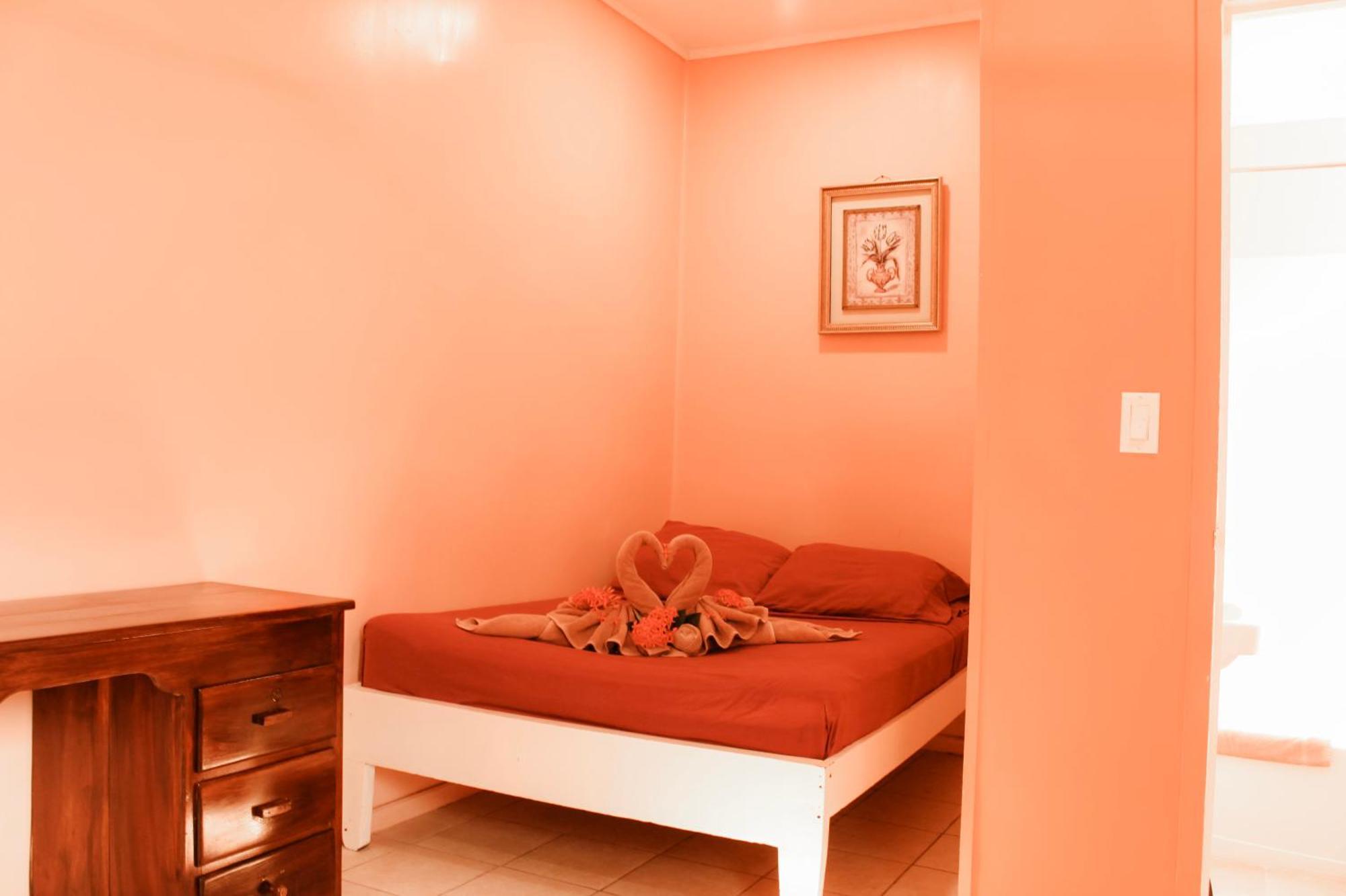 Tropical Paradise Express Caye Caulker Luaran gambar