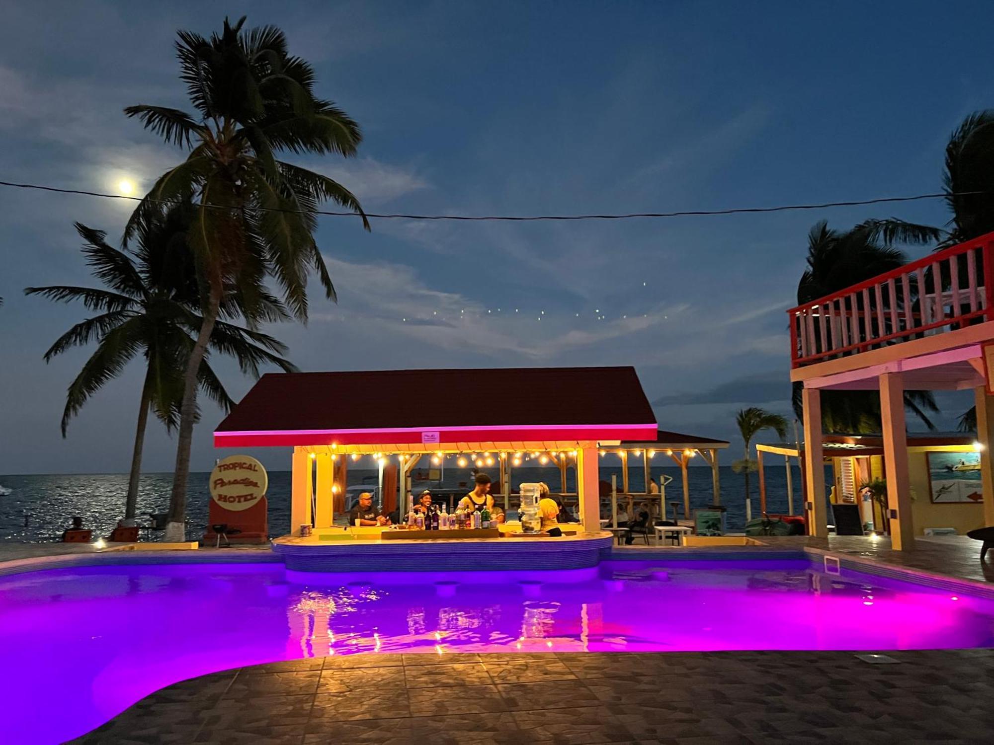 Tropical Paradise Express Caye Caulker Luaran gambar