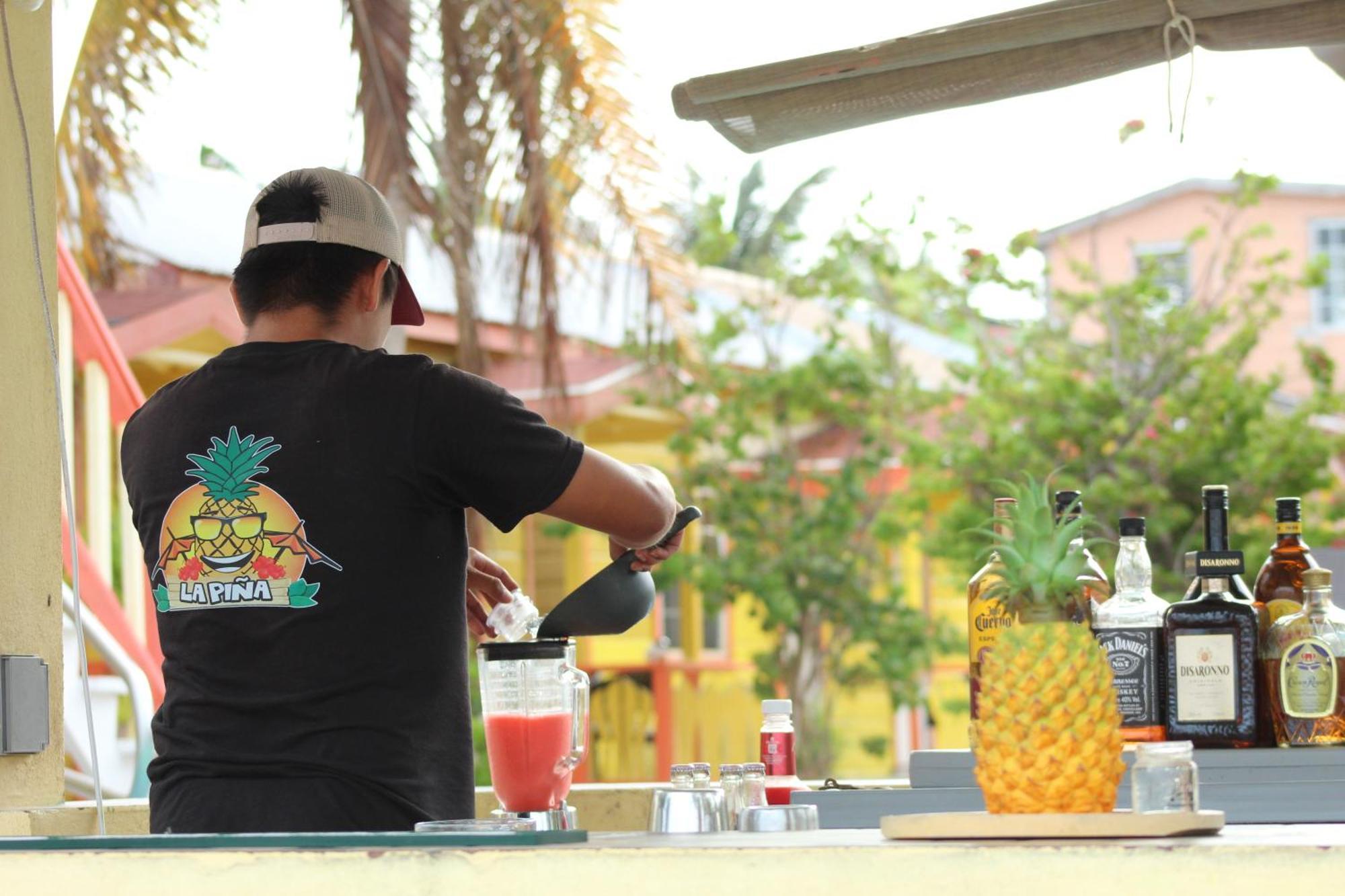 Tropical Paradise Express Caye Caulker Luaran gambar