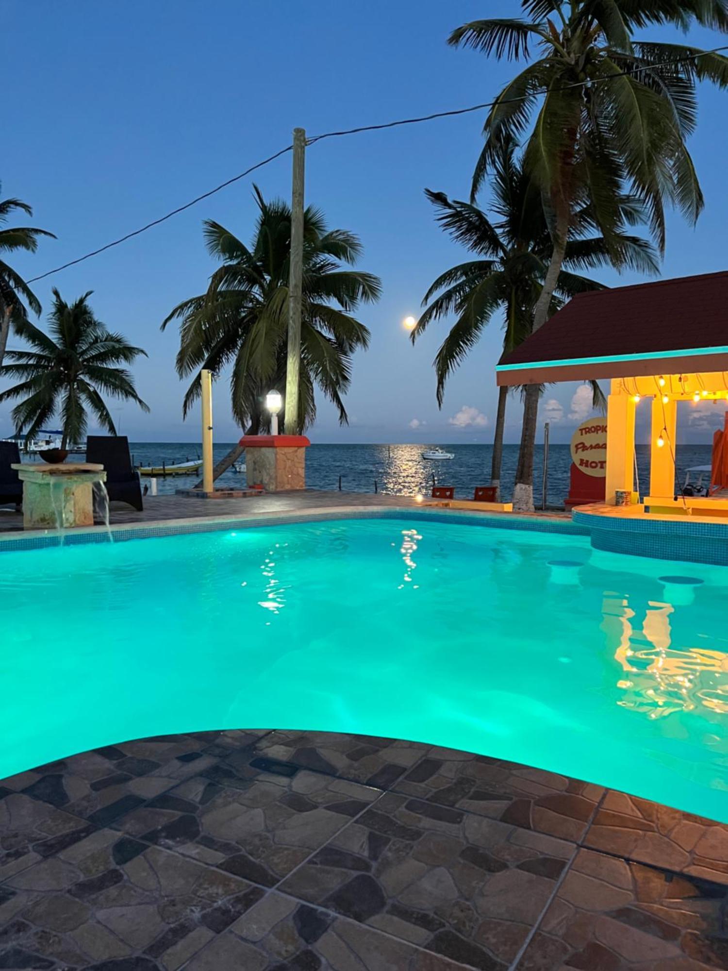 Tropical Paradise Express Caye Caulker Luaran gambar